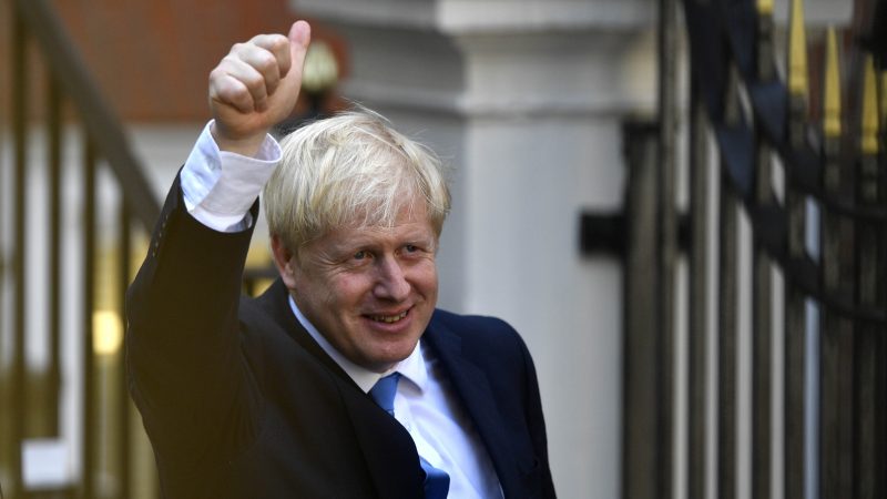 United Ireland by Christmas – PM Boris Johnston plans ‘absolute super mega betrayal’ of the&nbsp;DUP
